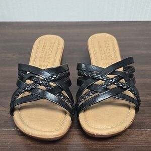 Tuscany Size 6WW Black Slip On Sandals